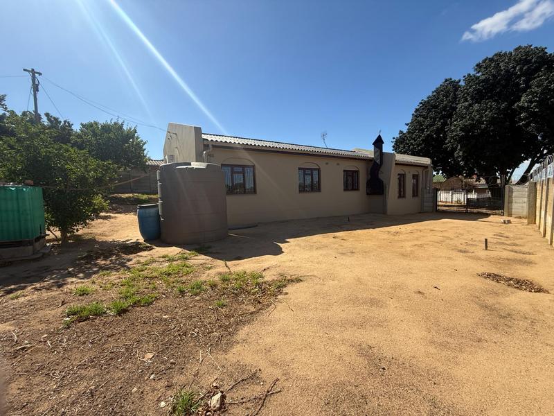 3 Bedroom Property for Sale in Bergzicht Western Cape